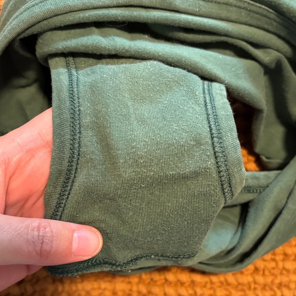 ARQ Cropped Tank & High Rise Undies Set - Picture 7 of 7